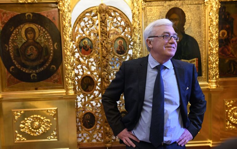 Директор Государственного исторического музея Алексей Левыкин перед торжественным открытием отреставрированной церкви Покровского собора -  святого Иоанна Блаженного. 23 ноября 2018