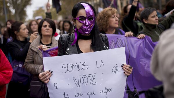 Акция в Международный день борьбы за ликвидацию насилия в отношении женщин, Испания. 25 ноября 2018