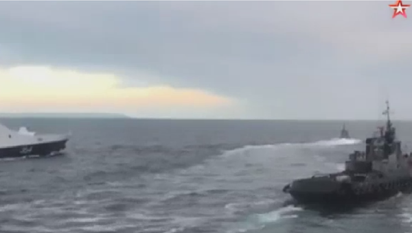 Сближение корабля российских пограничников с судами ВМС Украины