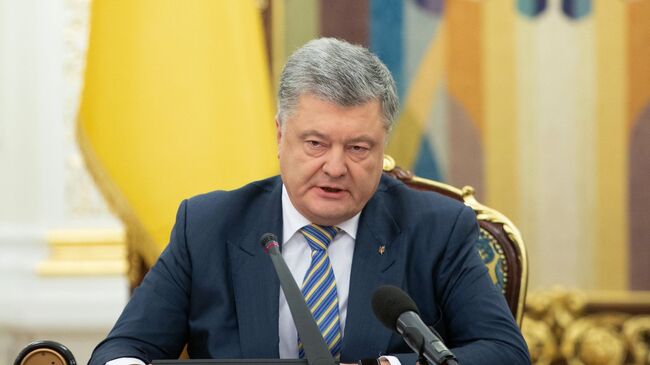 Президент Украины Петр Порошенко на заседании СНБО в Киеве