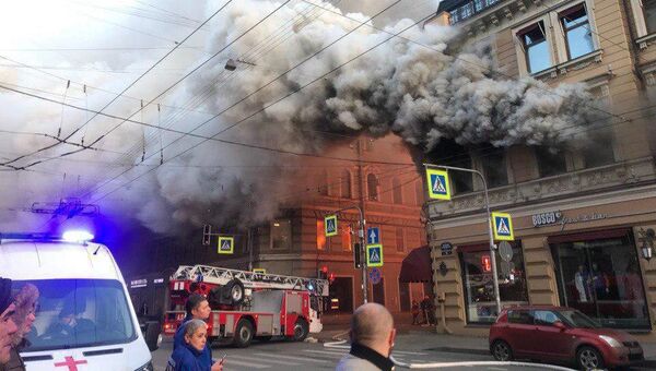 Пожар в офисном здании в Санкт-Петербурге. 26 ноября 2018