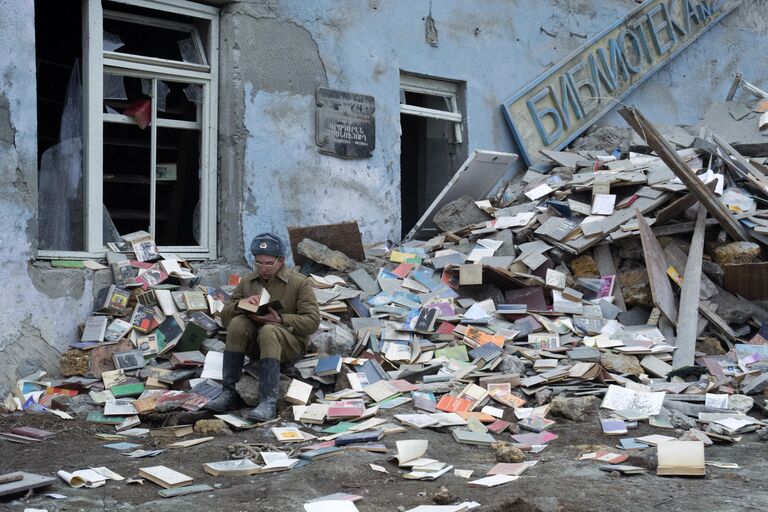 Кадр из фильма Спитак Кадр из фильма Спитак