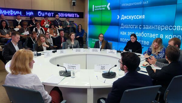 Эксперты обсудили опыт российских компаний в корпоративном волонтерстве