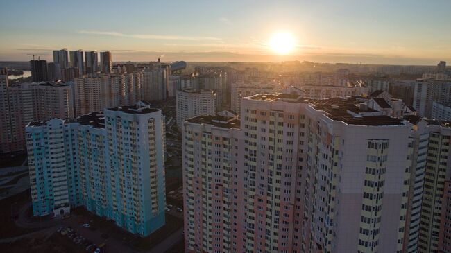 Жилые дома города Красногорска Московской области. Архивное фото