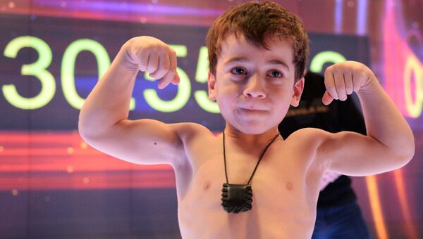 Пятилетний Рахим Куриев, установивший мировой рекорд по количеству отжиманий от пола. 28 ноября 2018