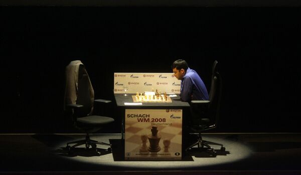 Виши Ананд в матче за титул абсолютного чемпиона мира по шахматам