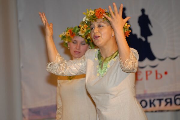 Участники всероссийского конкурса жестовой песни в Твери