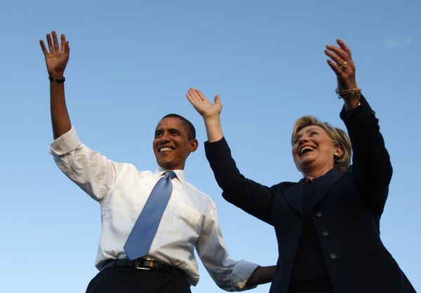 Кандидат в президенты США Барак Обама и Хилари Клинтон