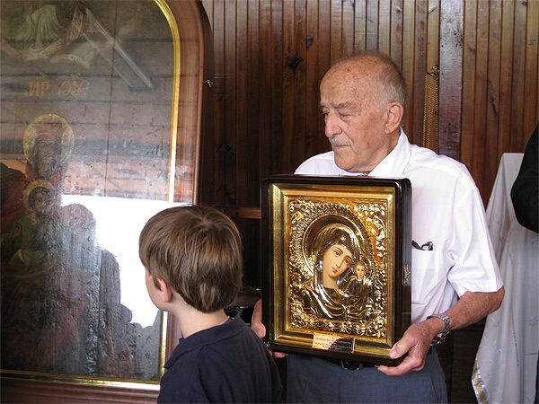 Основатель русской православной общины Коста-Рики Николай Захаров 