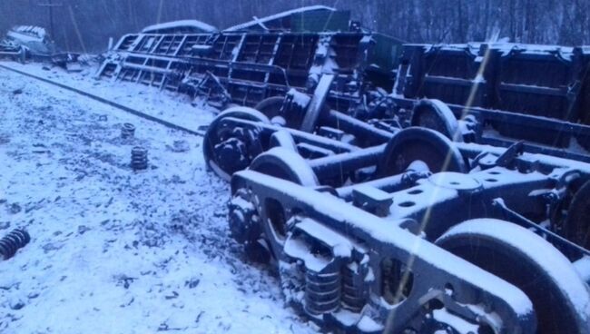 На месте схода вагонов в Называевском районе Омской области. 1 декабря 2018