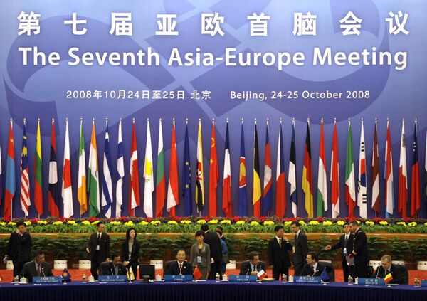 Европа встречалась в Пекине с Азией, пытаясь заполучить себе в союзники хотя бы Китай