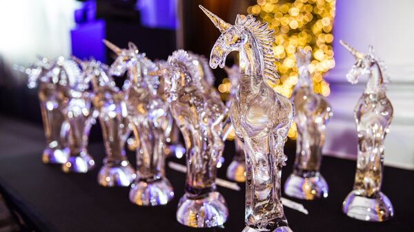 Статуэтки премии Golden Unicorn Awards. Архивное фото