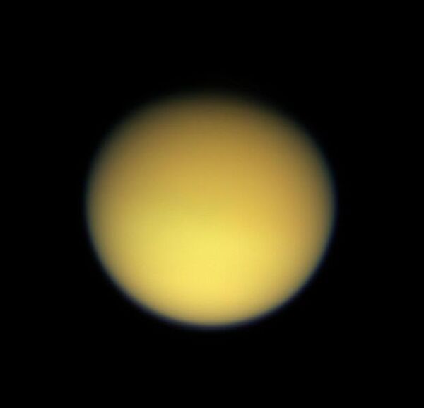 Титан (спутник Сатурна)
