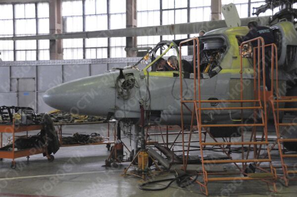Авиационный завод Прогресс приступил к серийному производству боевого вертолета нового поколения КА-52 Аллигатор