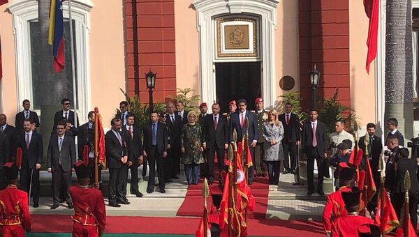 Президент Турции Тайип Эрдоган и президент Венесуэлы Николас Мадуро в Каракасе