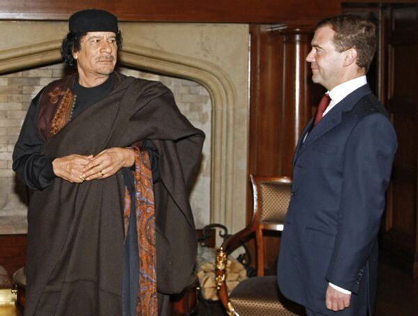 Встреча президента РФ Дмитрия Медведева с ливийским лидером Муамаром Каддафи