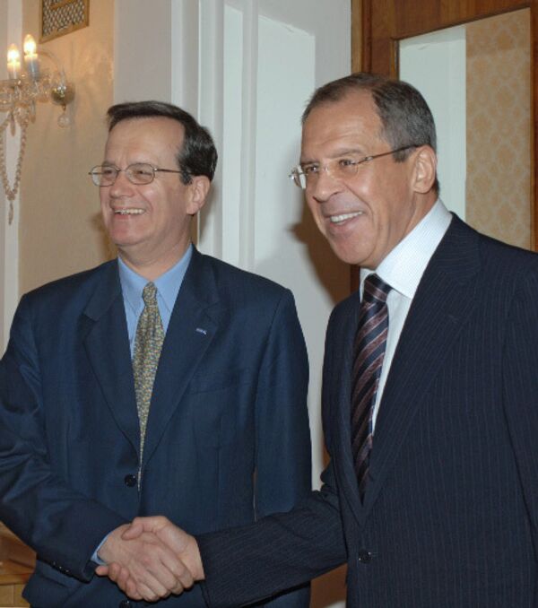 Генеральный секретарь ОБСЕ Марк Перрен де Бришамбо и министр иностранных дел Сергей Лавров (слева направо) во время встречи в МИД России.