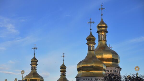 Купола православного храма. Архивное фото