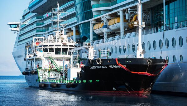 Газпром нефть выступила с инициативой в сфере бункеровки судов СПГ-топливом
