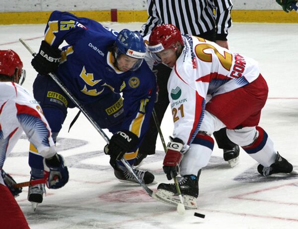 Хоккейная сборная России попробует продлить свою победную серию