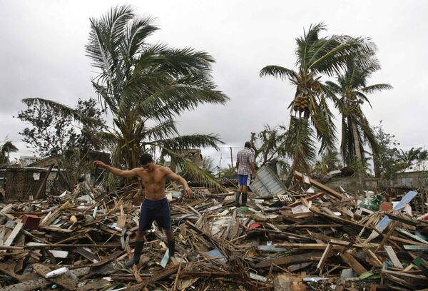 Ураган Палома разрушил сотни домов на Кубе