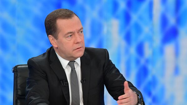 Дмитрий Медведев во время интервью журналистам пяти российских телеканалов по итогам работы правительства РФ в текущем году. 6 декабря 2018