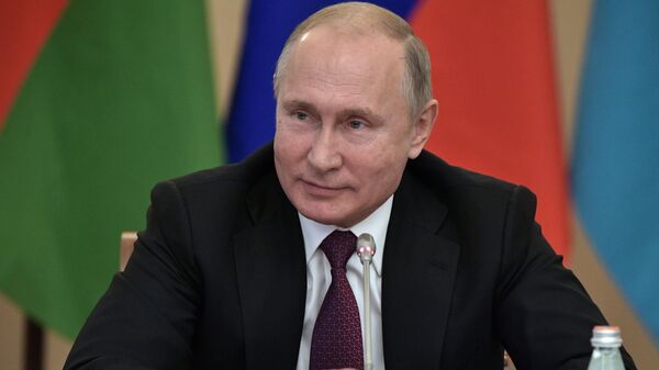 Владимир Путин на заседании Высшего Евразийского экономического совета в узком составе. 6 декабря 2018