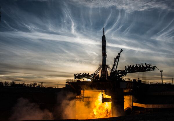 Старт ракеты-носителя Союз-ФГ с пилотируемым кораблем Союз МС-11 со стартового стола первой Гагаринской стартовой площадки космодрома Байконур