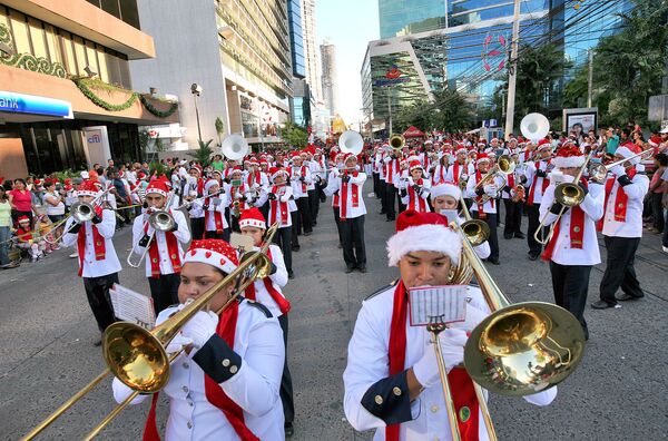 Новогоднее шествие в Панаме