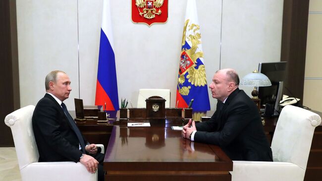 Президент Владимир Путин и глава компании ПАО ГМК Норильский никель Владимир Потанин