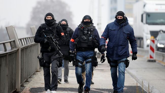 Сотрудники сил специального назначения Франции в Страсбурге. 12 декабря 2018  