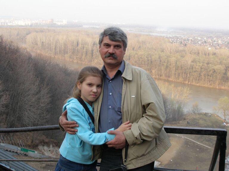 Регина Мухамадиева с папой, Шамилем Мавлитовичем Мухамадиевым  Регина Мухамадиева с папой, Шамилем Мавлитовичем Мухамадиевым