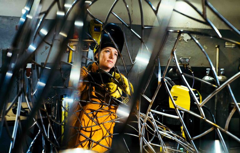 Сварщица Александра Weld Queen Сварщица Александра Weld Queen