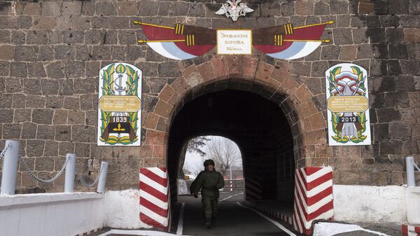 Военнослужащие на территории 102-й российской военной базы Южного военного округа в Гюмри