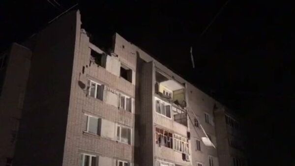 Пятиэтажный дом на улице Карла Маркса в Вологде, пострадавший от взрыва бытового газа. 16 декабря 2018