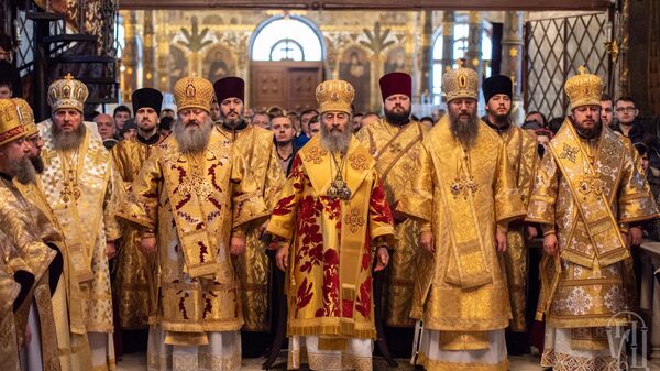 Божественная литургия в Киево-Печерской Лавре. 16 декабря 2018