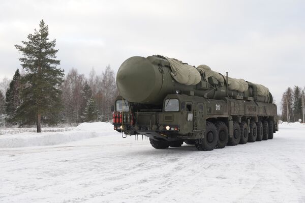 Подвижный грунтовый ракетный комплекс Ярс Подвижный грунтовый ракетный комплекс Ярс