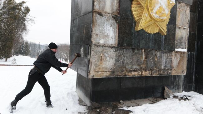 Монумент Славы во Львове