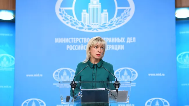 Официальный представитель Министерства иностранных дел России Мария Захарова во время брифинга 
