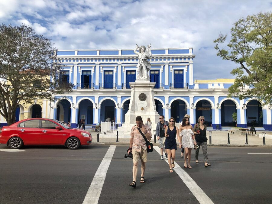 Туристы, Матансас, Куба