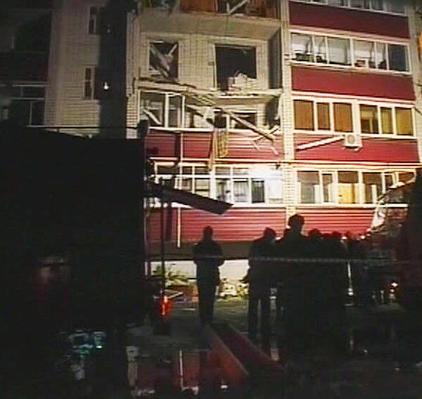 Первые часы после взрыва батаевской пятиэтажки
