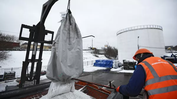 Склад противогололедных материалов в Москве