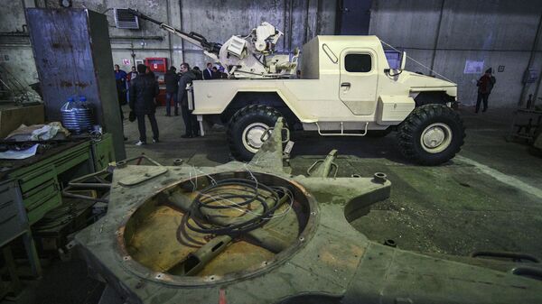 Многоцелевая боевая машина проекта САМУМ в цехе Подольского электромеханического завода