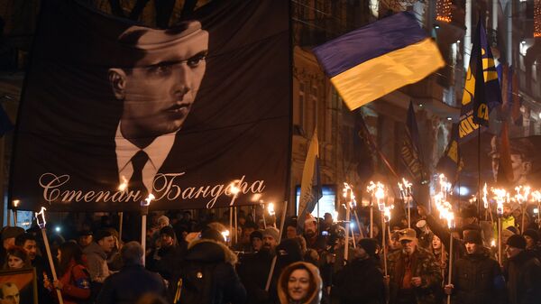 Участники марша националистов, приуроченного к 108-й годовщине со дня рождения Степана Бандеры, в Киеве