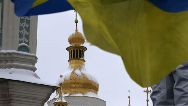 Софийский собор в Киеве и флаг Украины