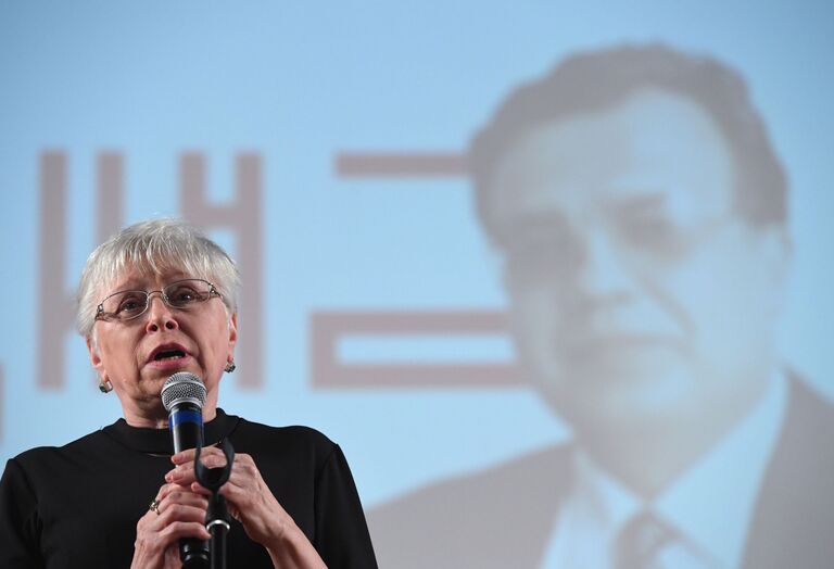 Вдова погибшего в Турции посла Андрея Карлова Марина 