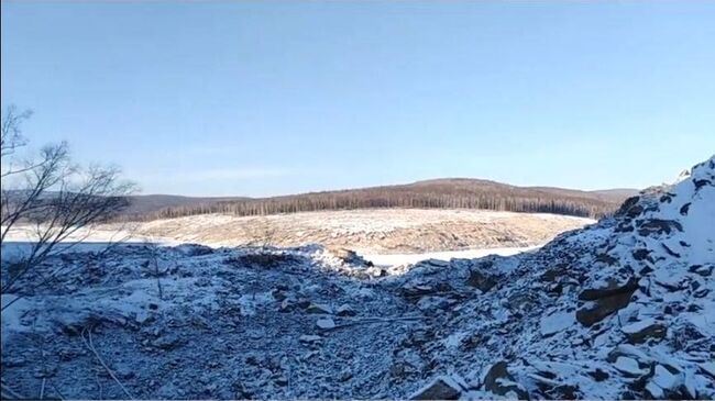 Место обрушения сопки в Хабаровском крае