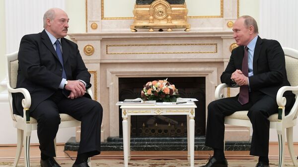 Президент РФ Владимир Путин и президент Белоруссии Александр Лукашенко во время встречи. 25 декабря 2018