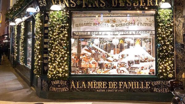 Кондитерская A la Mere de Famille в Париже