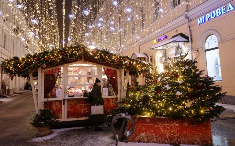 Новогоднее украшение Москвы